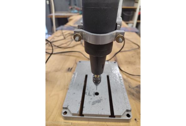 Kleine kolomboor voor o.a. printplaten - signal-2026-08-03-19-28-04-019_003