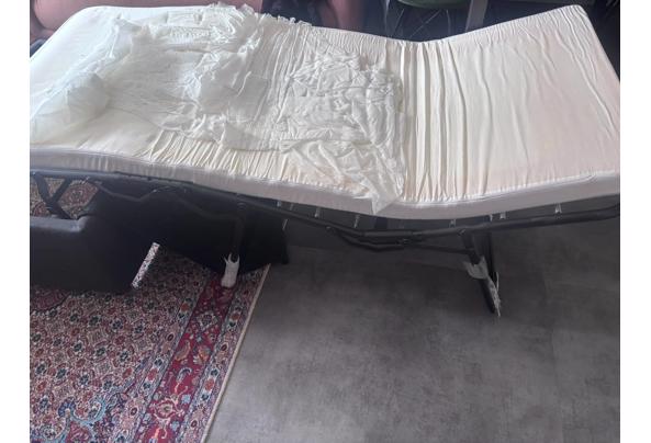 Uitklapbare poef - Uitklapbed