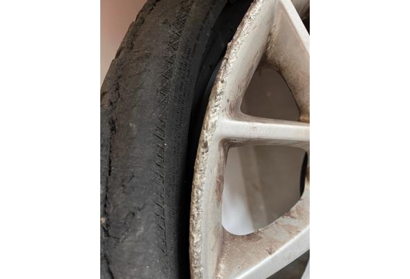 BMW Styling 380 | Velgen (3 stuks + 1 beschadigd) met winterbanden - IMG_9029