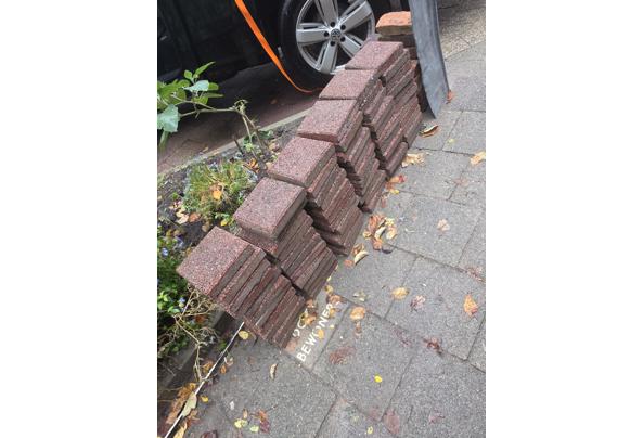 roze terrastegels 20x20 - 20261009_174654