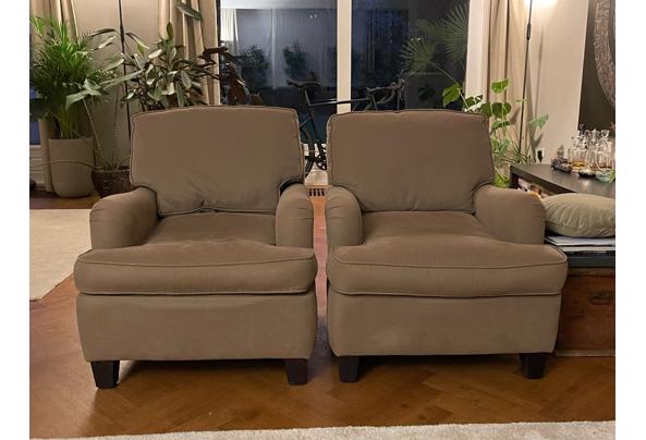 twee heerlijk zittende stevige fauteuils met stoffen bekleding, losse kussens en afneembare hoezen met rits - Afbeelding-van-WhatsApp-op-2025-02-09-om-18-11-20_84e5f7cd