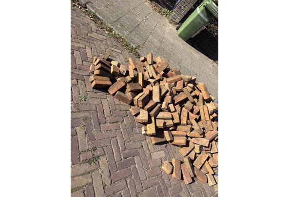 Rode klinkers getrommeld - image