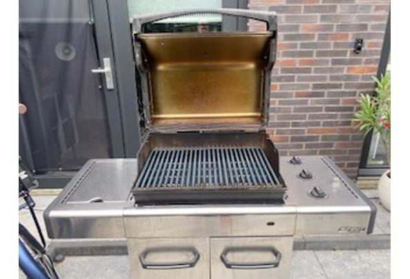Weber gas BBQ - 103ac4b0-2790-48e3-ac50-df0bd21e3432 Weber gas BBQ - 103ac4b0-2790-48e3-ac50-df0bd21e3432