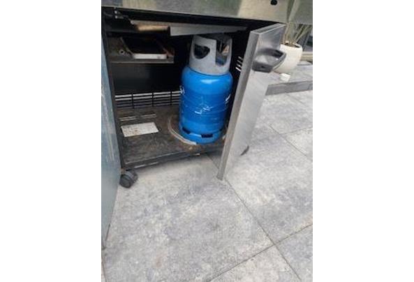 Weber gas BBQ - b9c180f7-e006-4744-bffd-89bacb84ccca Weber gas BBQ - b9c180f7-e006-4744-bffd-89bacb84ccca
