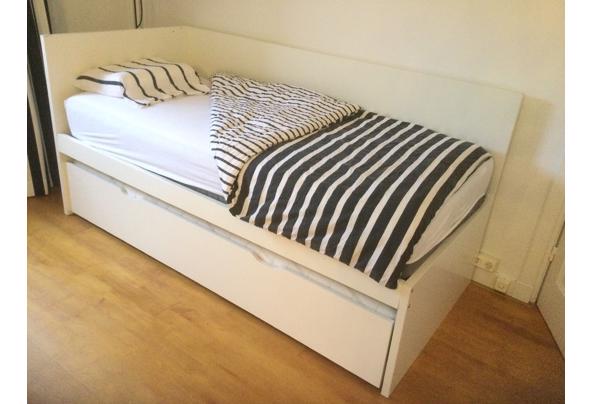 Ikea éénpersoons bed 90 x 200 cm - C1247EE4-77DF-4A56-B111-FDC558A96332