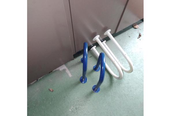 muurbeugels om plank op te bevestigen - beugels---2---