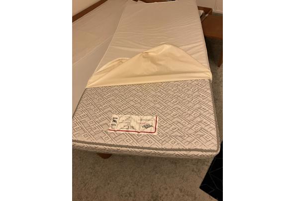 Twee goede en schone matrassen - IMG_7882
