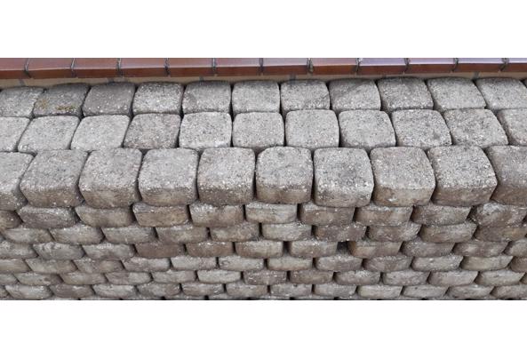 9m2 steentjes - IMG-20230702-WA0004