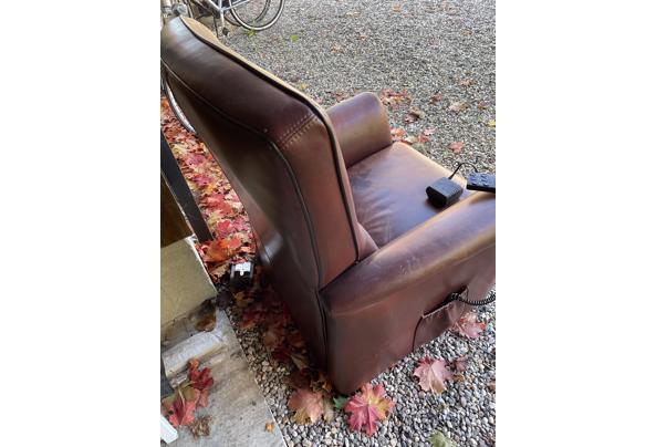 Mooie elektrische relax stoel met voetenbank - C654543B-2677-4DC6-8A09-9133EC2A2735
