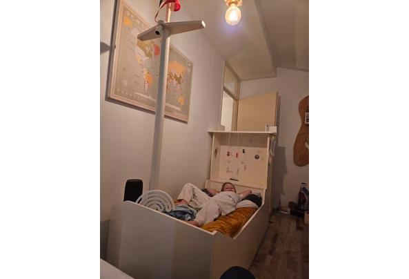 Bed in bootvorm - 3dbcc34c-f075-4610-ab90-5439faed6340