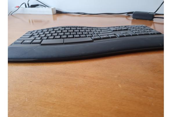 Ergonomisch draadloos toetsenbord, nieuwstaat  - 20210721_181447