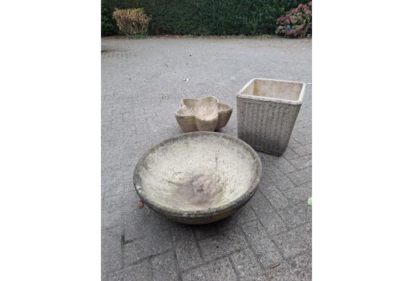 Grote zware bloembakken / plantenbakken - 20250903_140903