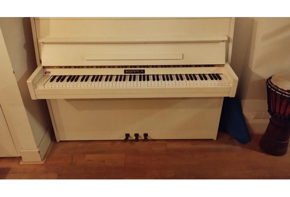 Witte piano - IMG_20221009_211041470