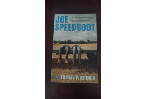 Joe Speedboot - Tommy Wieringa - IMG_20201231_100428
