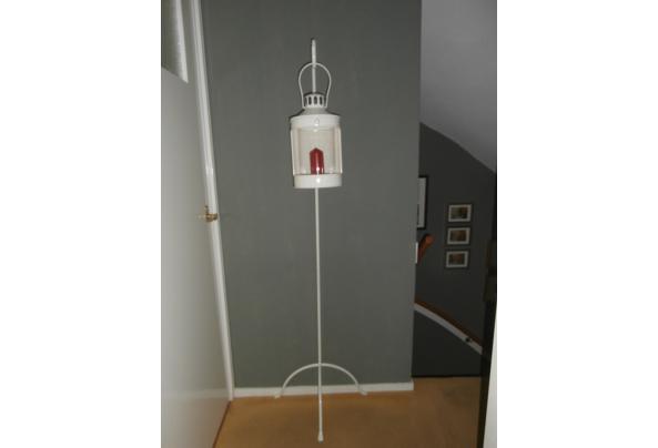 TE KOOP AANGEBODEN 2 LANTAARNS - PA190923_638429908191225972