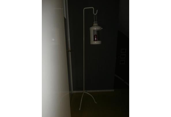 TE KOOP AANGEBODEN 2 LANTAARNS - PA190924_638429908489326882