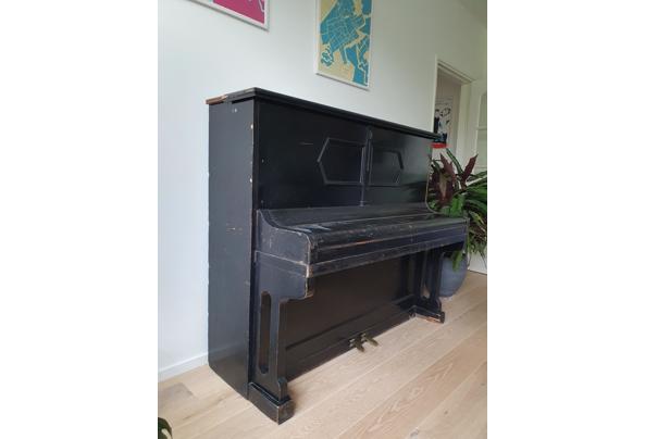 zwarte bachmann piano  - 20230506_151541