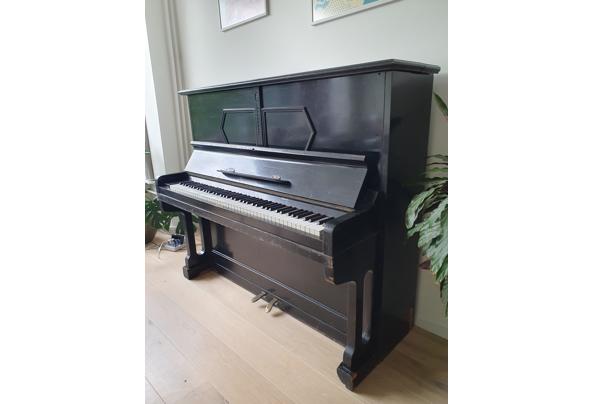 zwarte bachmann piano  - 20230506_151615