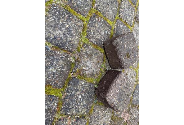 Betontegel 11x11x6  24m2 - c382d89f-cf6c-4919-984d-6014f2d7a43d