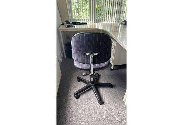 Kinnarps bureaustoelen en andere bureaustoelen - WhatsApp-Image-2025-09-03-at-20-11-44-(1)