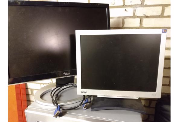 2 Monitoren, 1 VGA kabel - Monitoren-1