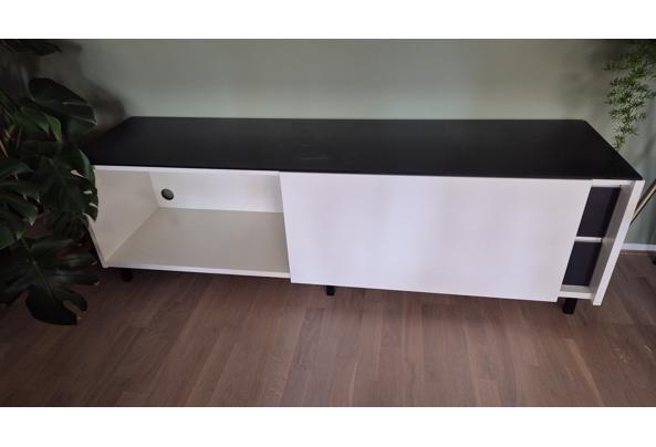 Televisiemeubel glas grafiet/wit op 6 pootjes - 20250805_133218