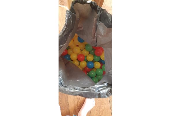 Plastic ballen - 17500097179762127368222906241875