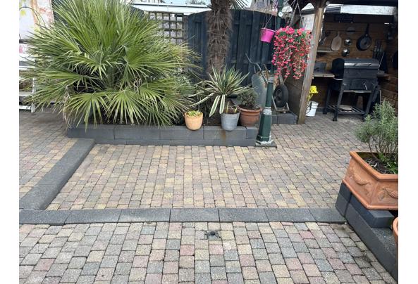 Gratis afhalen 45 vierkante meter koppelstones  - IMG_9538