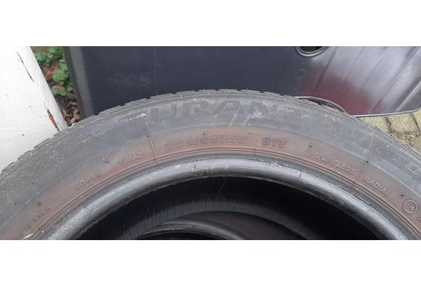 4 zomerbanden maat 205/55R16 - band1