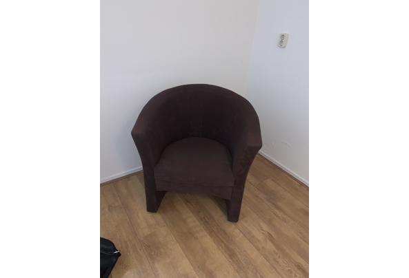 2 bruine fauteuils in goede staat  - B071A957-33C3-43FB-8C47-D651D80CDECB