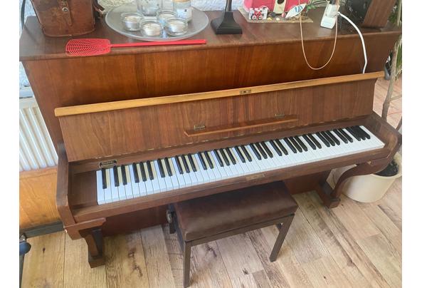 Af te halen piano - 0bb1803f-0cc5-4fc0-b621-bc0edbc14d26