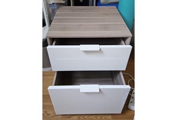 Ikea nachtkastje met 2 lades - 20251205_113907