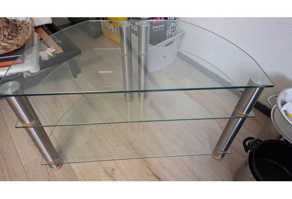 Glazen audio tafel - 17774542039417522892760592469943