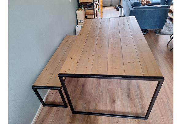 Tafel met bankje  - 20251012_131856