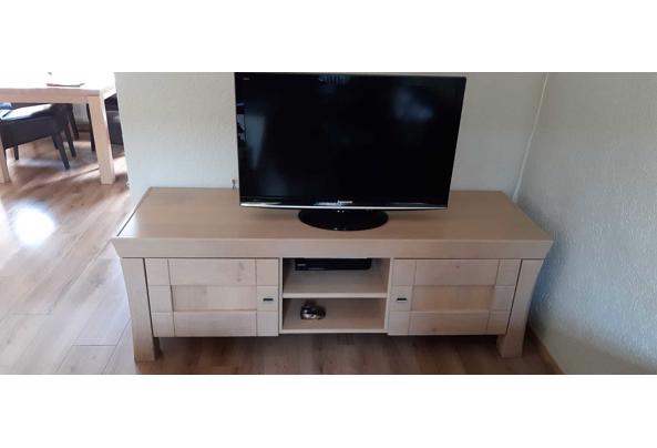 Blank eiken tv kast met 2 kastjes en open vak - IMG-20230301-WA0006