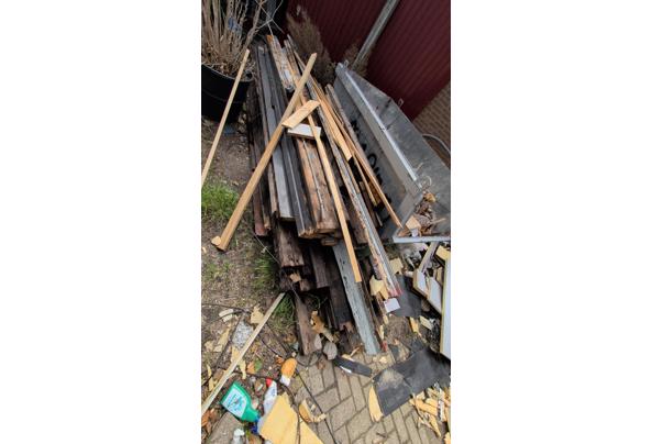 Bouwhout, gebruikte balken (oud dak) - 17807370632521608737423362650521