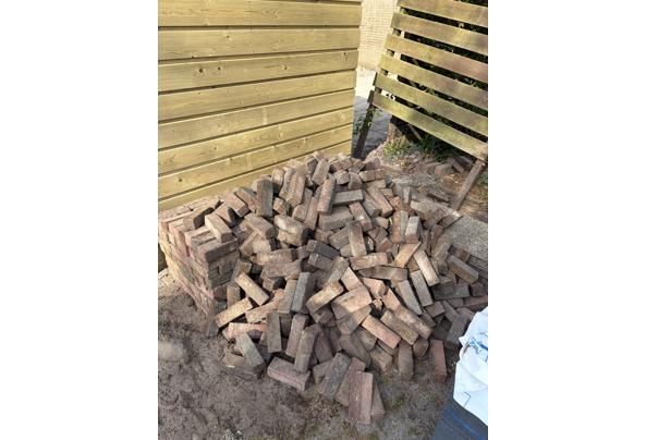 Gratis af te halen: diverse bestratingsmaterialen - IMG_6009