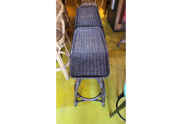 Rotan, draaiende barkrukken - 17514477117371306030437613955622