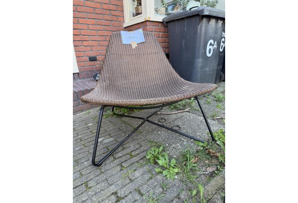 Chillstoel! Heeft lakschade maar verder nog perfect - IMG_3681