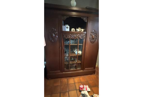 Antieke kast - A3EF3E2F-8E31-4390-98B8-CA48B3A9E0DA