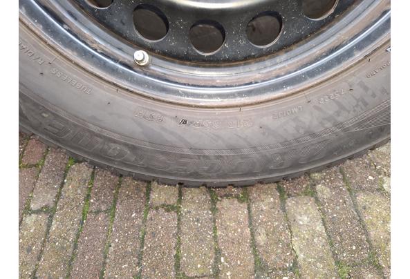 Winterbanden op stalen velgen tiguan 5x112 - 20251207_105529