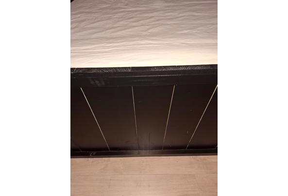 Steigerhouten bed 180x200 cm zwart - 20240828_195713
