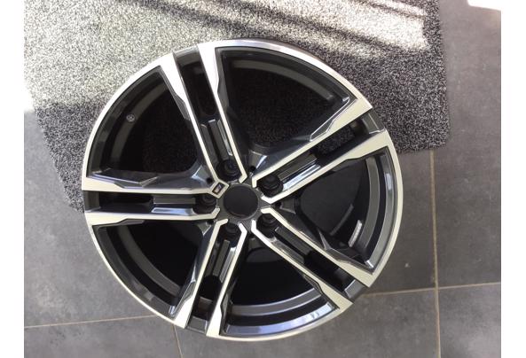 1 stuk originele BMW velg 18 inch - IMG_2307