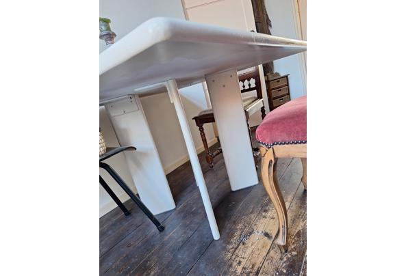 Mooie vierkante eettafel  - 20250420_094555
