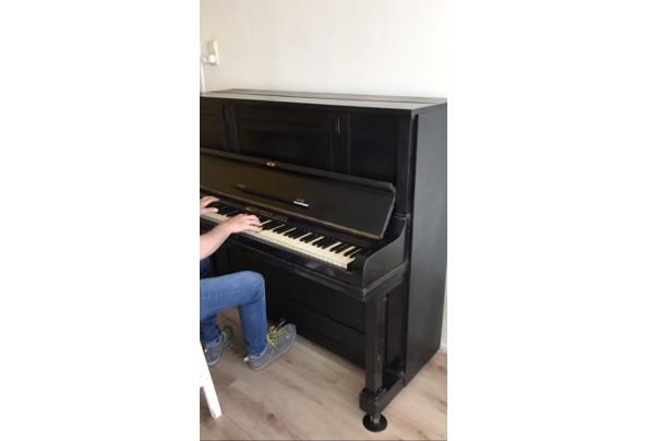 Gustav Fiedler piano zwart - 290C79FB-9A1F-4BAD-A39C-E3808996E746