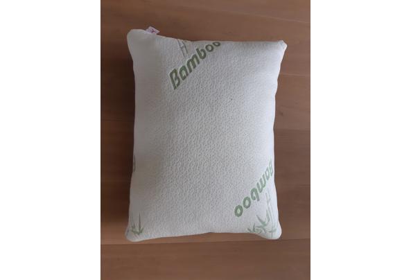 Hoofdkussen bamboe nieuw - 17650254225245051592037158400627