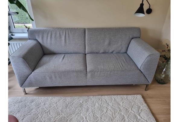 Mooie 2,5 zits bank, in goede staat - IMG-20260402-WA0000