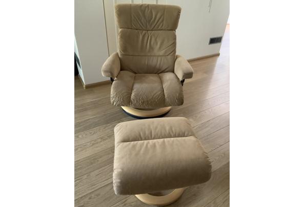 Relax fauteuil met Hocker - BF84BB9A-58C8-469A-AB41-A7D8C59640F7