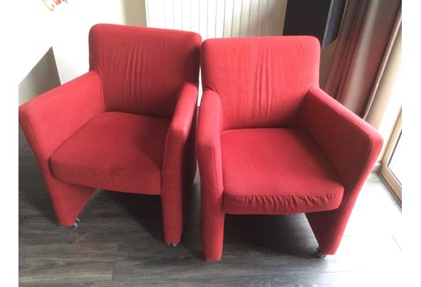 Eettafel fauteuils, eetstoelen, stoelen 4 stuks rode stof - 1028359C-EA64-468D-81E8-65FD69AF3F7A.jpeg