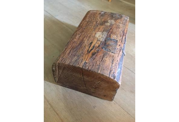 Drie eikenhouten blokken antiek hout - Houtblok-3